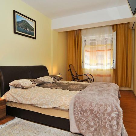 Apartment S&T Tivat Extérieur photo