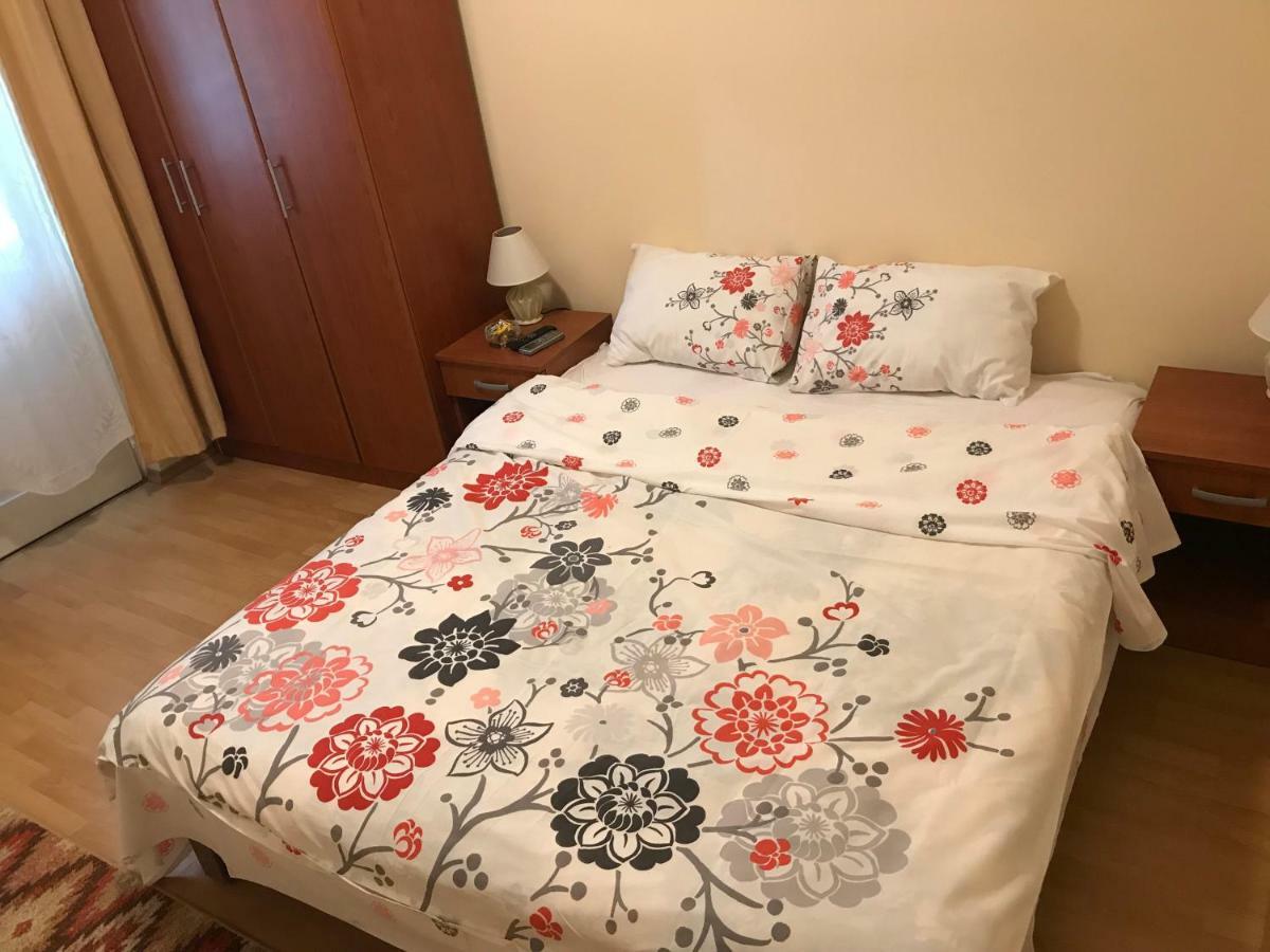 Apartment S&T Tivat Extérieur photo